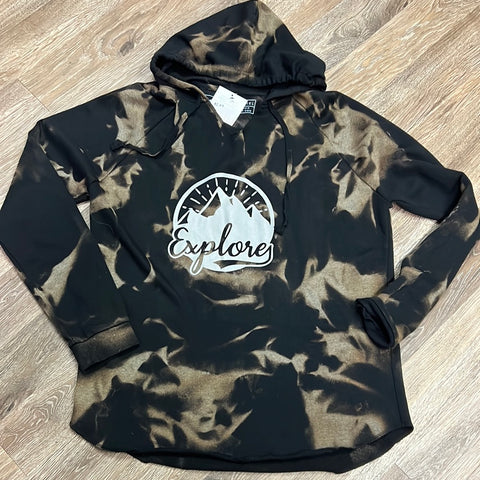 Mount Explore Hoodie